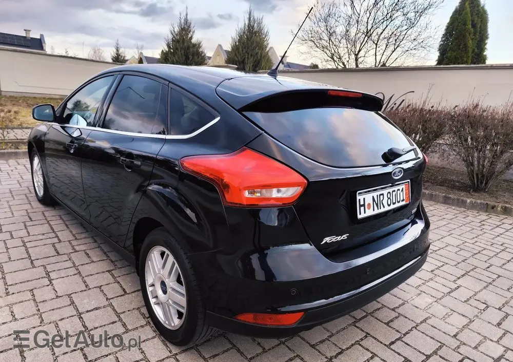 FORD Focus 1.0 EcoBoost Titanium