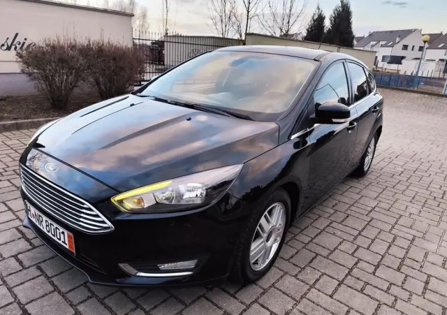 FORD Focus 1.0 EcoBoost Titanium
