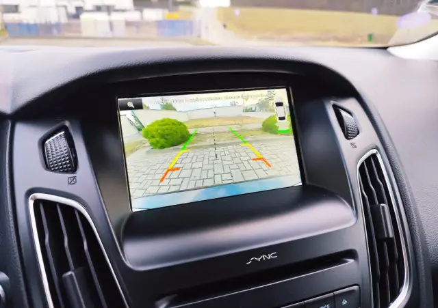 FORD Focus 1.0 EcoBoost Titanium