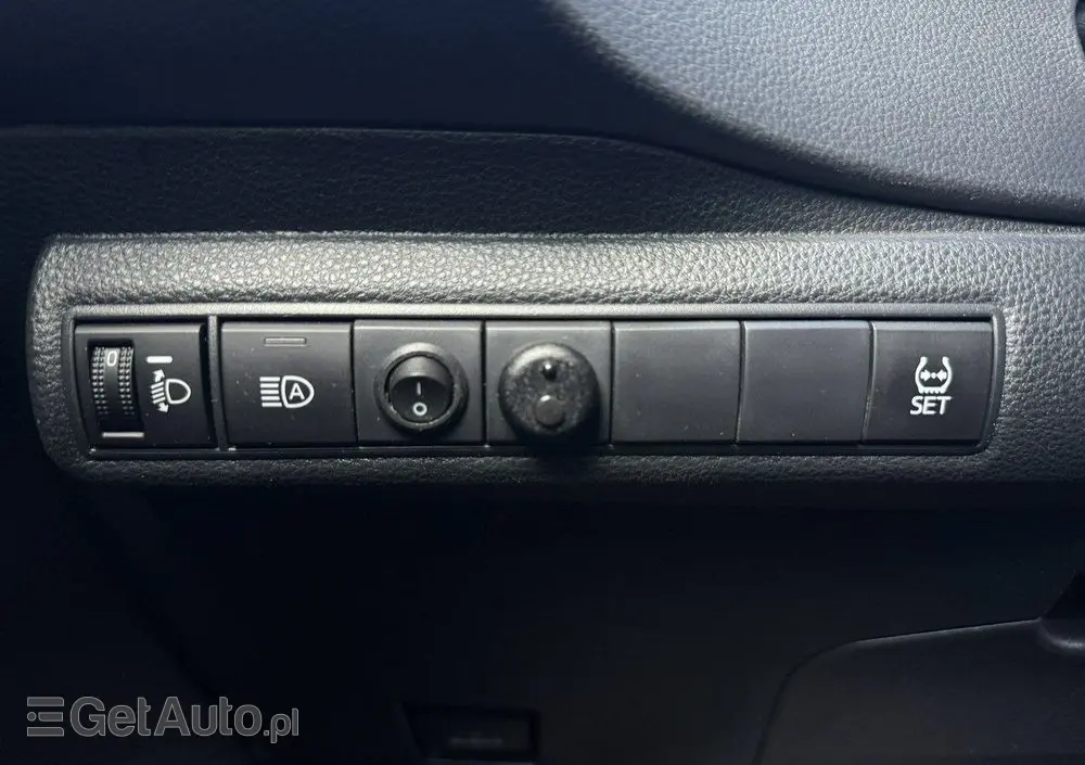 TOYOTA Corolla 1.5 Comfort