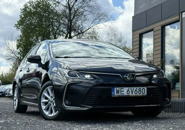 TOYOTA Corolla 1.5 Comfort