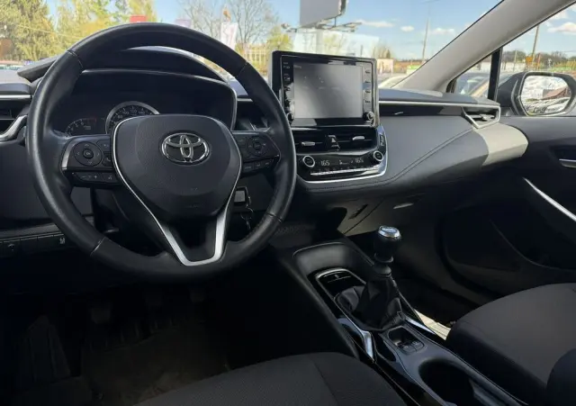 TOYOTA Corolla 1.5 Comfort