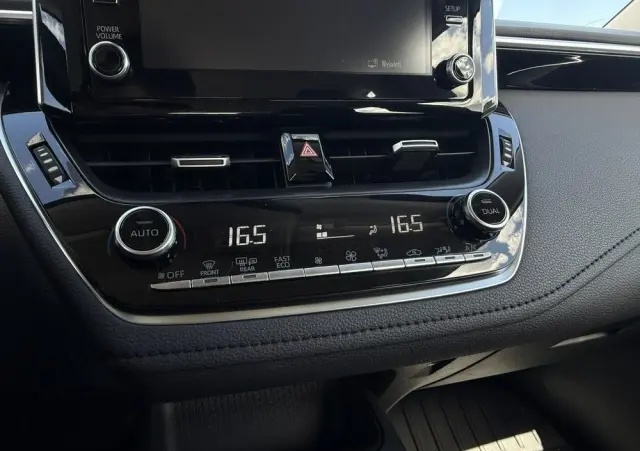 TOYOTA Corolla 1.5 Comfort