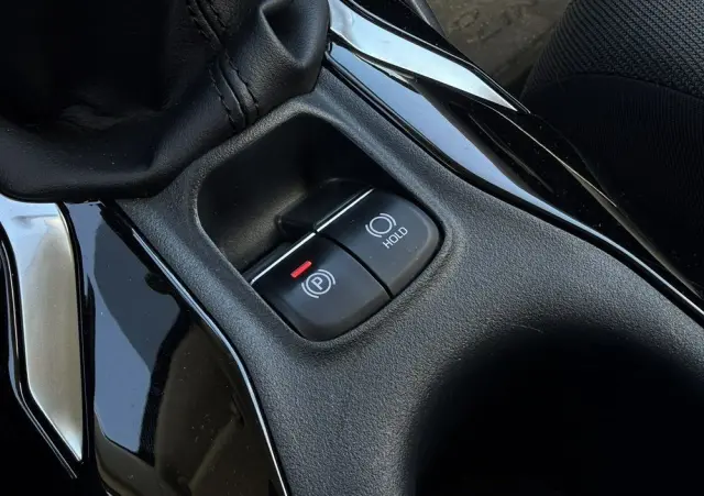 TOYOTA Corolla 1.5 Comfort