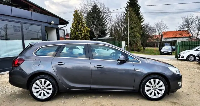 OPEL Astra 1.4 Turbo Exklusiv