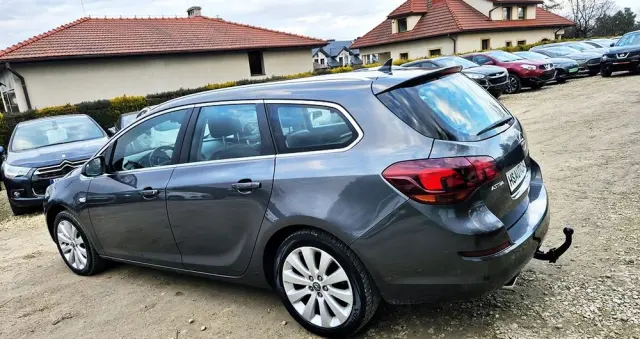 OPEL Astra 1.4 Turbo Exklusiv