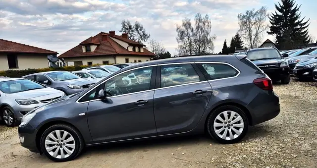 OPEL Astra 1.4 Turbo Exklusiv