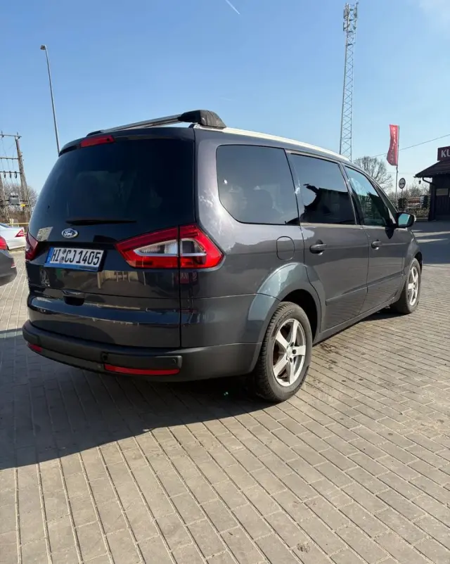 FORD Galaxy 2.0 TDCi Titanium
