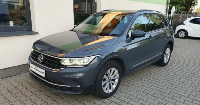 VOLKSWAGEN Tiguan 2.0 TDI SCR Life DSG