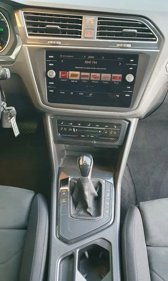 VOLKSWAGEN Tiguan 2.0 TDI SCR Life DSG