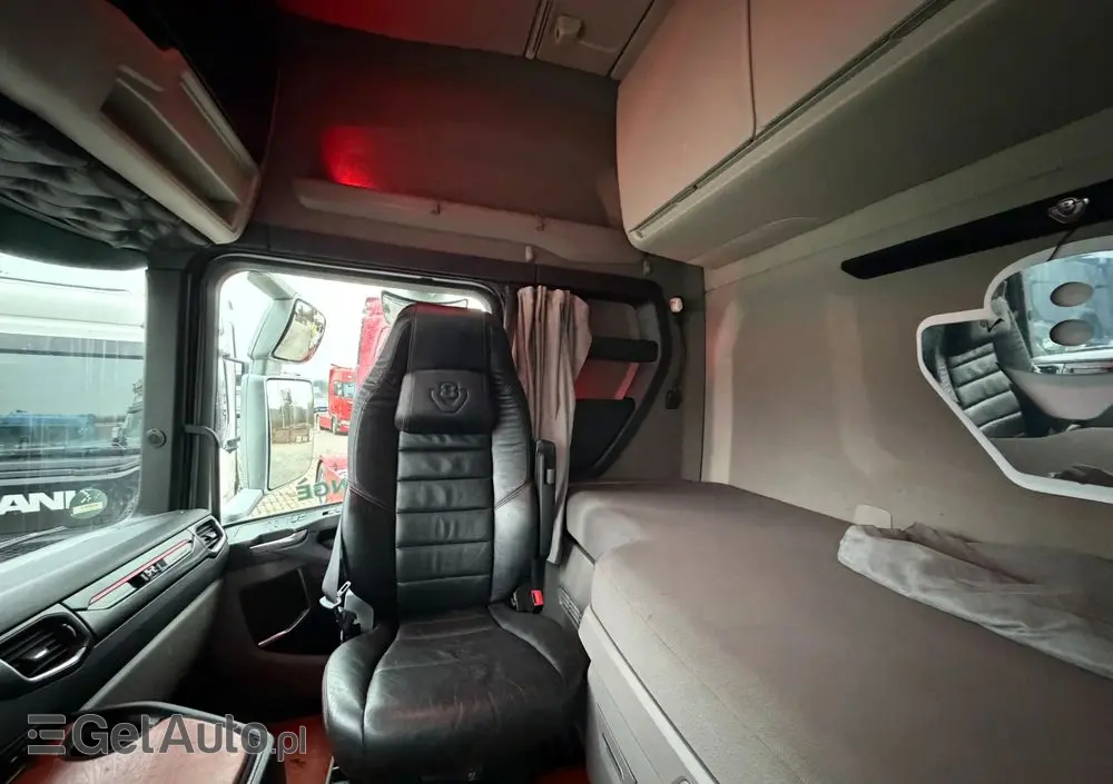SCANIA Scania R650 bez EGR pełna opcja palfinger epsilon Z 2x wysów 2018/19 6x4 