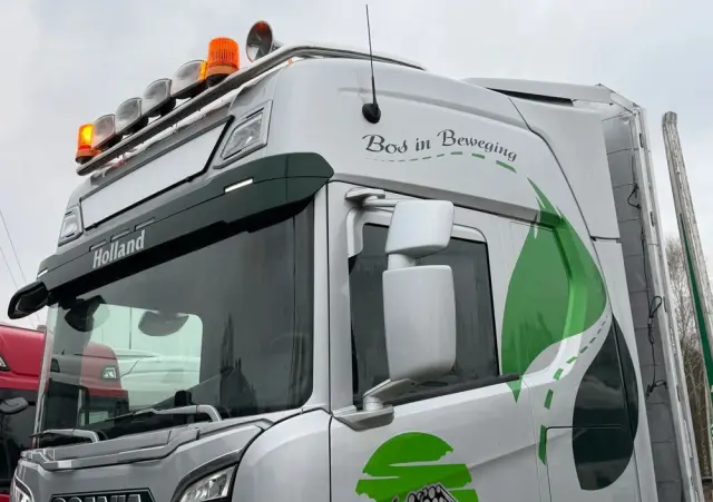 SCANIA Scania R650 bez EGR pełna opcja palfinger epsilon Z 2x wysów 2018/19 6x4 