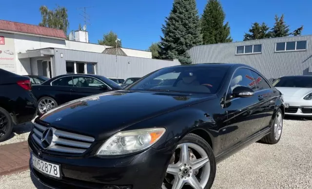 MERCEDES-BENZ CL CL 550 V8 (382 KM) 4MATIC 7G-TRONIC