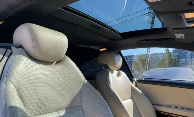 MERCEDES-BENZ CL CL 550 V8 (382 KM) 4MATIC 7G-TRONIC