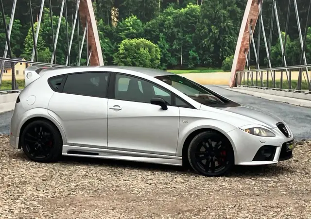 SEAT Leon 2.0 T FSI Cupra