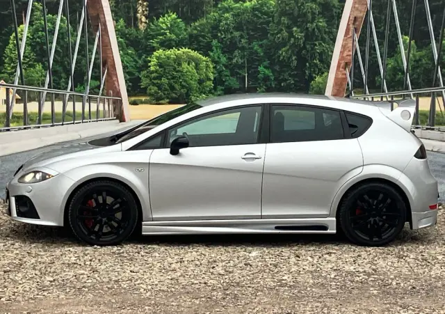 SEAT Leon 2.0 T FSI Cupra