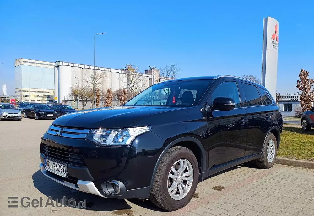 MITSUBISHI Outlander 2.0 Intense 4WD CVT