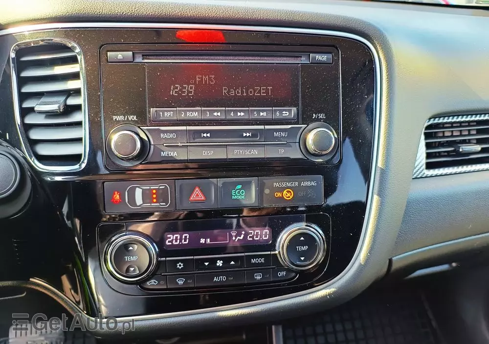 MITSUBISHI Outlander 2.0 Intense 4WD CVT