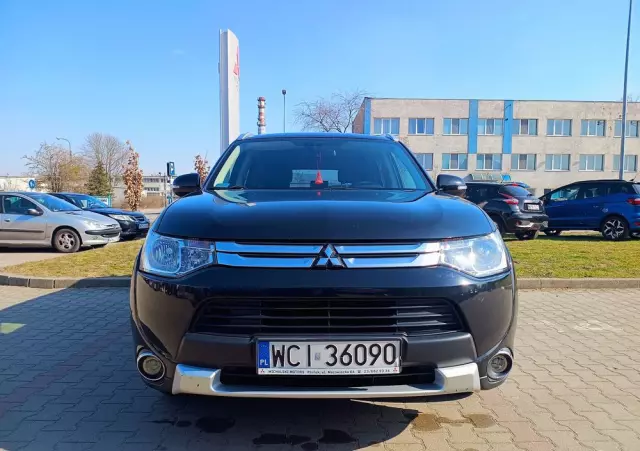 MITSUBISHI Outlander 2.0 Intense 4WD CVT