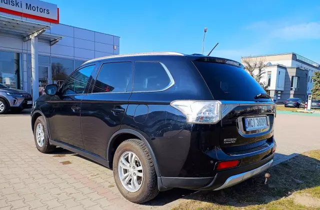 MITSUBISHI Outlander 2.0 Intense 4WD CVT