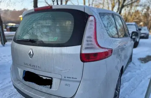 RENAULT Grand Scenic 