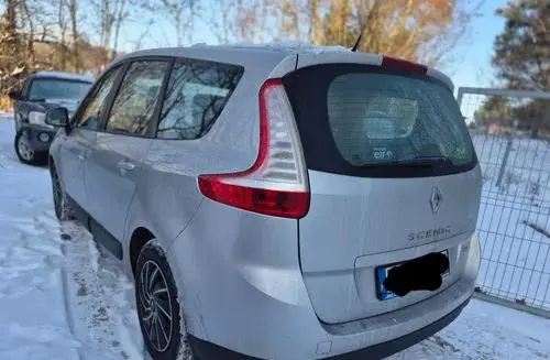 RENAULT Grand Scenic 