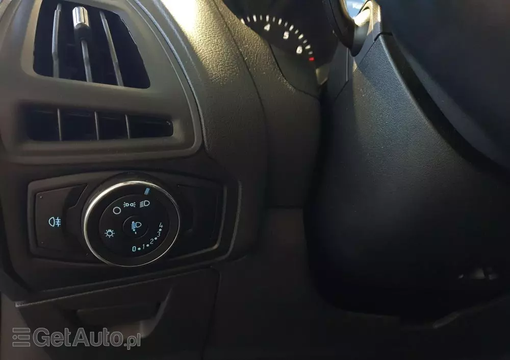 FORD Focus 1.0 EcoBoost Trend