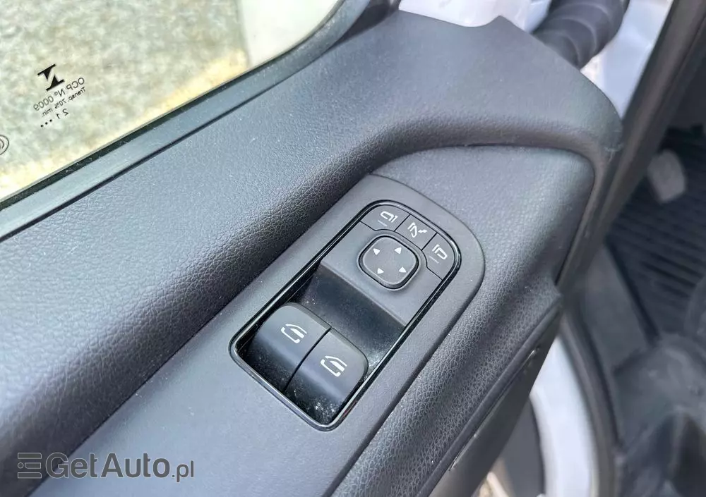 MERCEDES-BENZ Sprinter 317 CDI /Maxi/Navi/Klima/Kamera/hak/bdb stan 