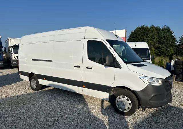 MERCEDES-BENZ Sprinter 317 CDI /Maxi/Navi/Klima/Kamera/hak/bdb stan 