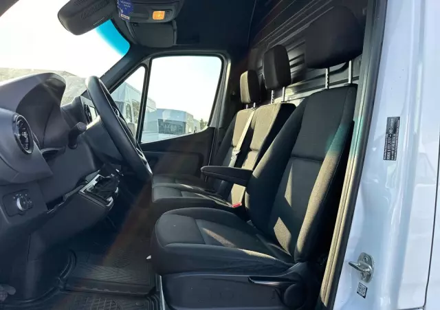 MERCEDES-BENZ Sprinter 317 CDI /Maxi/Navi/Klima/Kamera/hak/bdb stan 