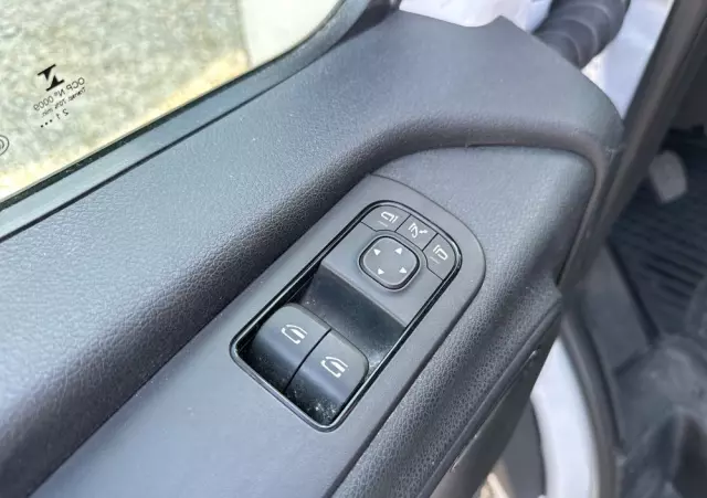 MERCEDES-BENZ Sprinter 317 CDI /Maxi/Navi/Klima/Kamera/hak/bdb stan 