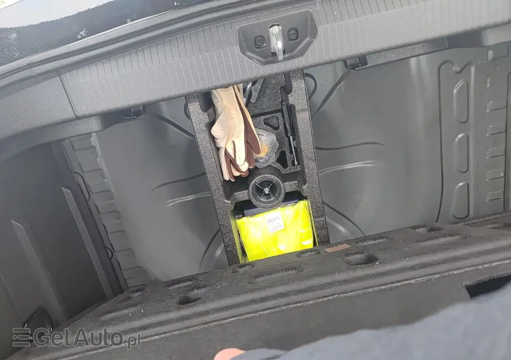 OPEL Corsa 1.2 Selection