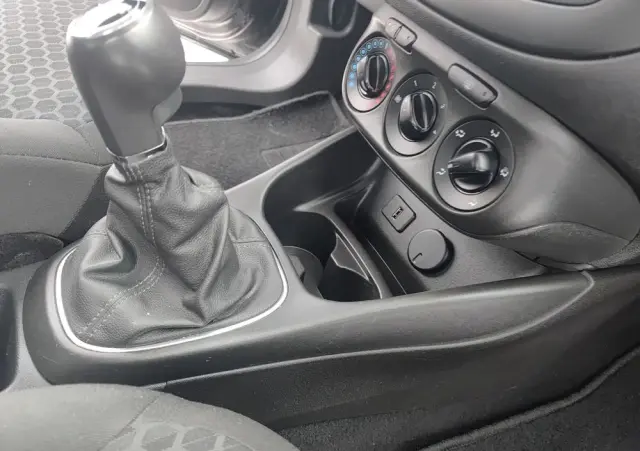 OPEL Corsa 1.2 Selection