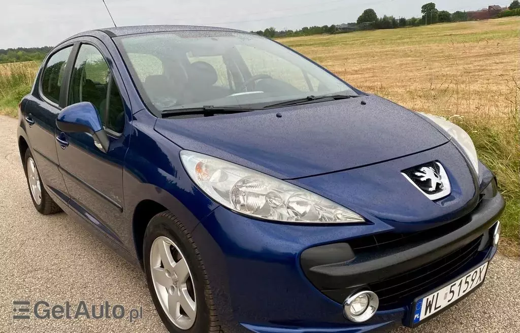 PEUGEOT 207 