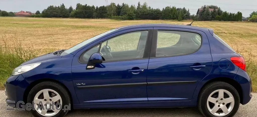 PEUGEOT 207 