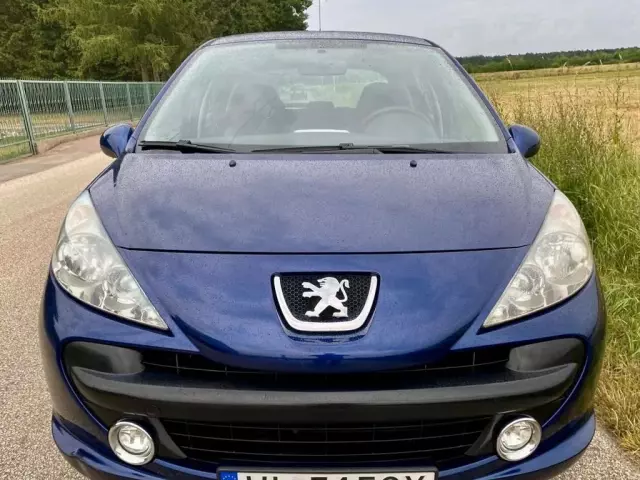 PEUGEOT 207 