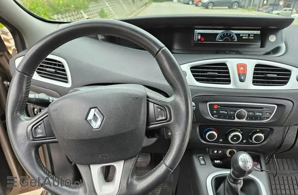 RENAULT Grand Scenic 