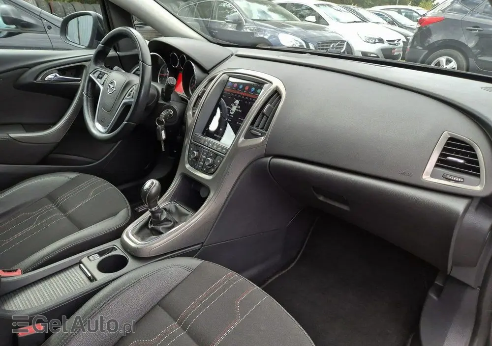 OPEL Astra 1.4 Turbo 150 Jahre