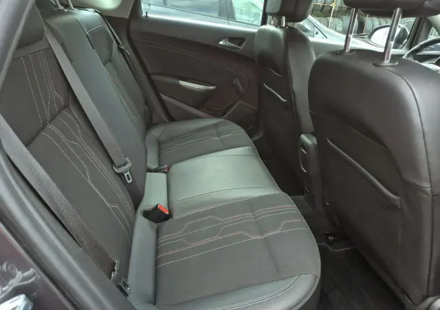 OPEL Astra 1.4 Turbo 150 Jahre