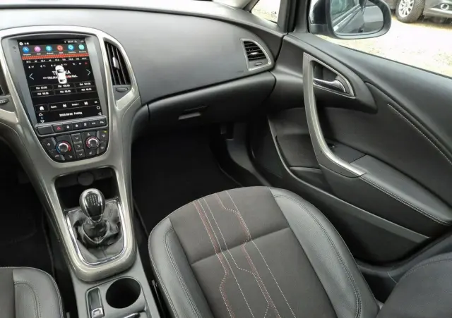 OPEL Astra 1.4 Turbo 150 Jahre