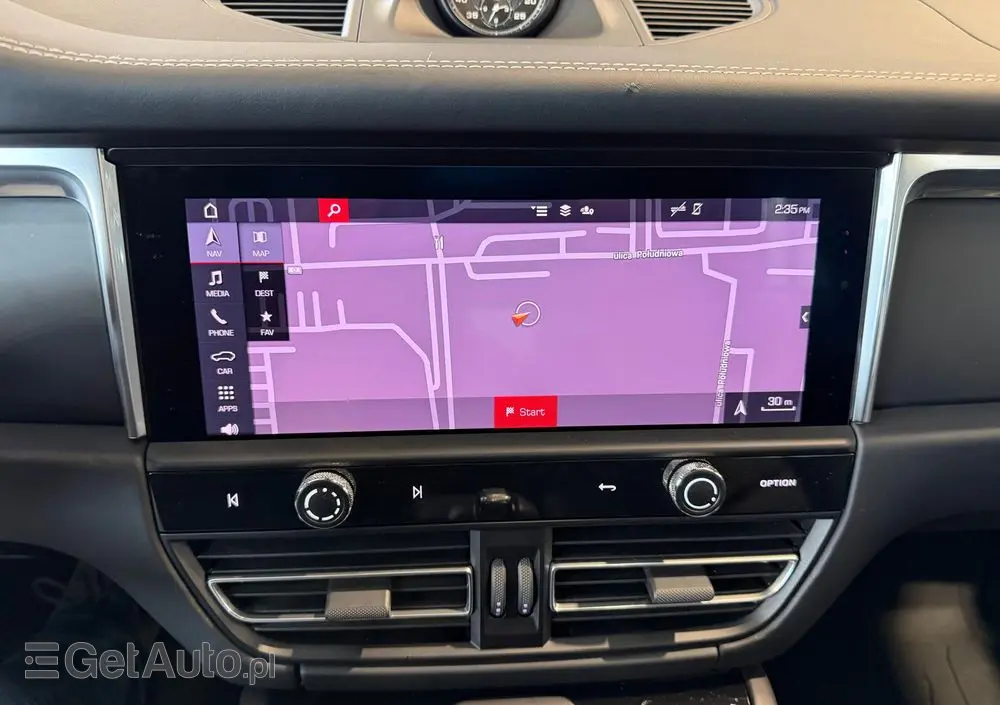 PORSCHE Macan PDK
