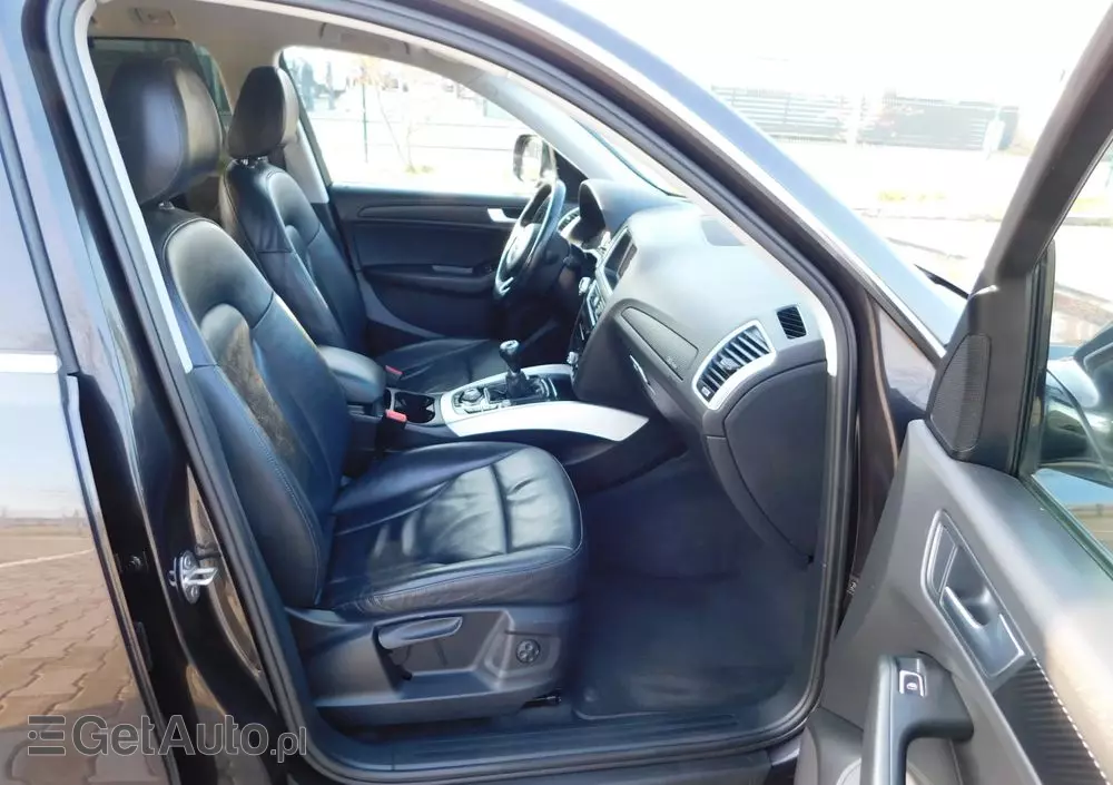 AUDI Q5 2.0 TDI