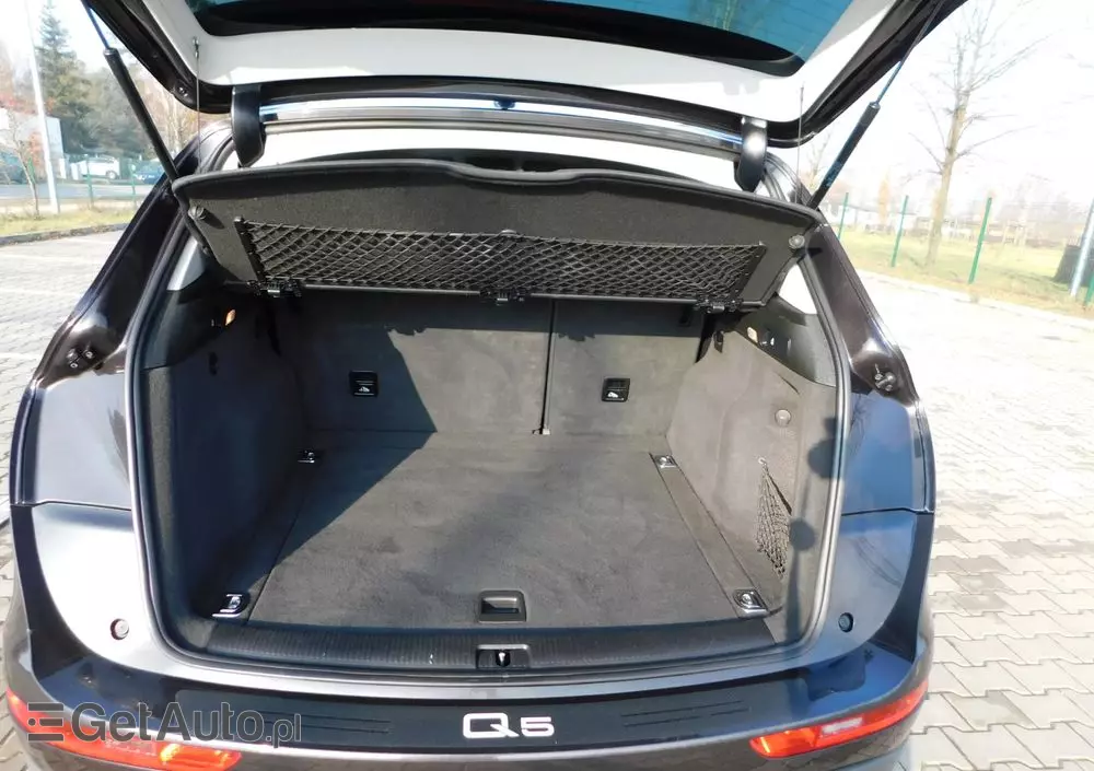 AUDI Q5 2.0 TDI