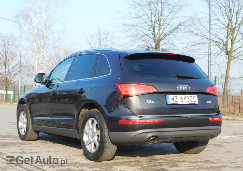 AUDI Q5 2.0 TDI