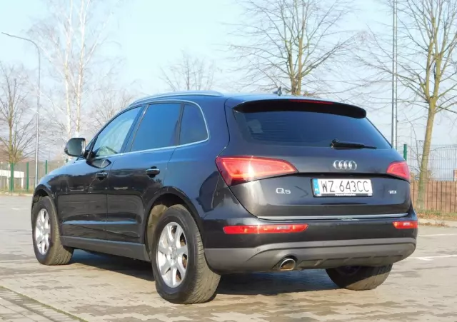 AUDI Q5 2.0 TDI