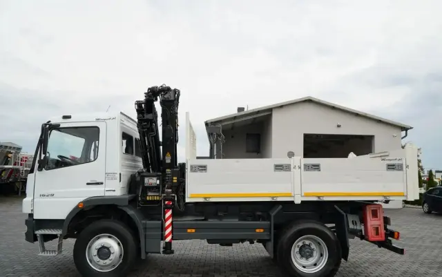 MERCEDES-BENZ ATEGO 1629 / 4x4 / WYWROTKA + HDS HIAB 111 B-3  / PILOT /  ROTATOR / WIDŁY DO PALET / MANUAL 