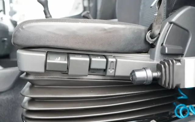 MERCEDES-BENZ ATEGO 1629 / 4x4 / WYWROTKA + HDS HIAB 111 B-3  / PILOT /  ROTATOR / WIDŁY DO PALET / MANUAL 