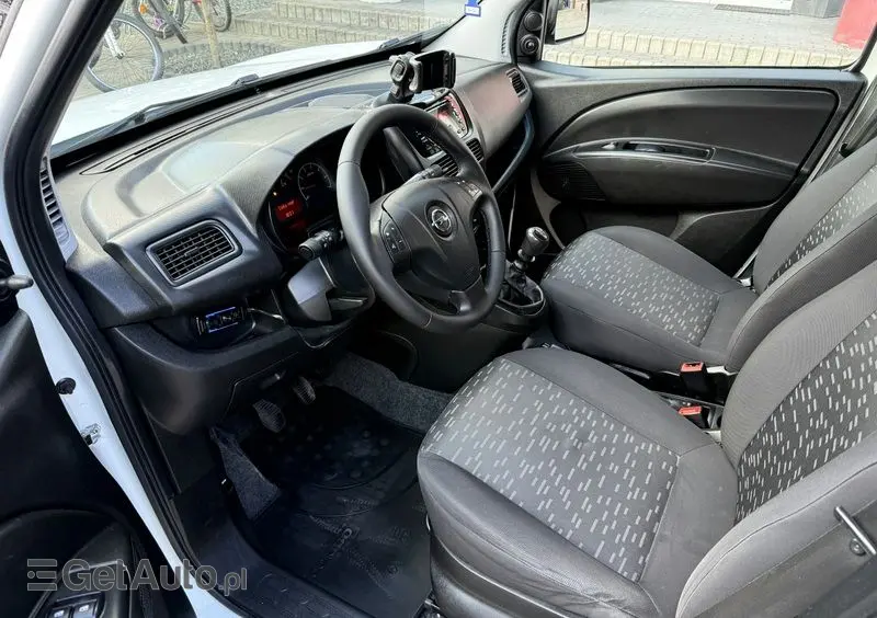 OPEL Combo 2.0 CDTI L2H1 Selection
