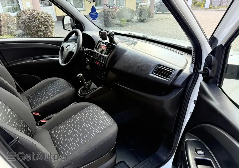 OPEL Combo 2.0 CDTI L2H1 Selection