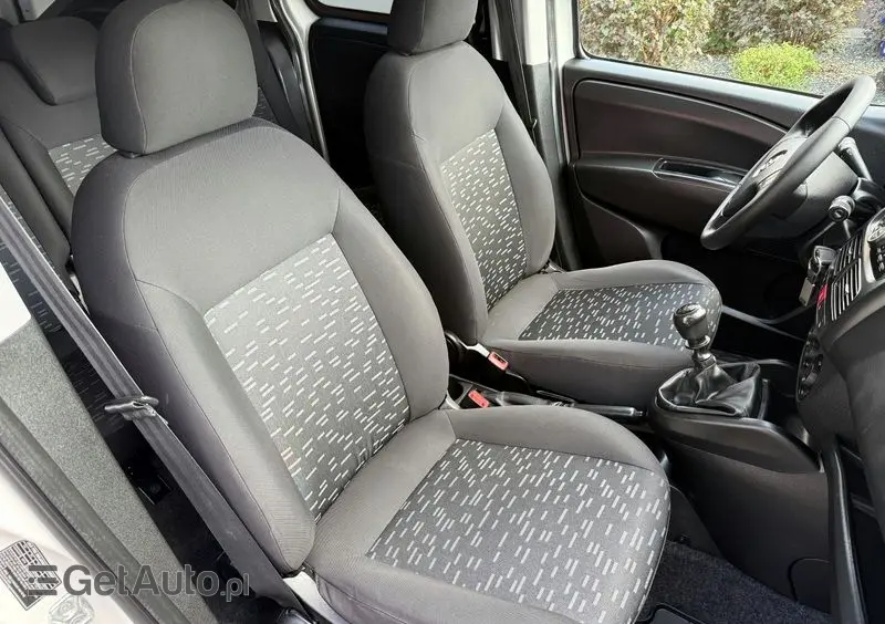 OPEL Combo 2.0 CDTI L2H1 Selection